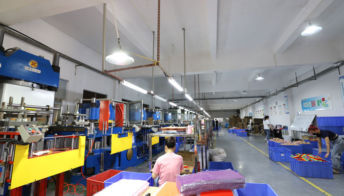 嫩草影院免费版科技硅胶制品（pǐn）厂